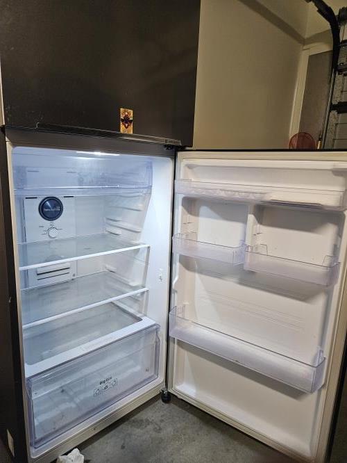 Second-hand Samsung 400L Top Mount Fridge - Photo 3)