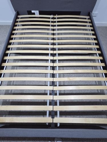 Second-hand IKEA Queen Size Bed Frame - Photo 3)
