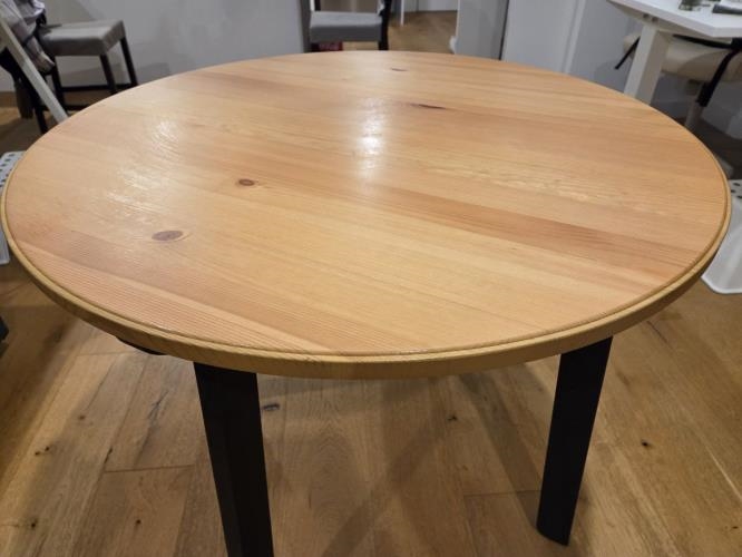 Second-hand IKEA Table - Photo 3)