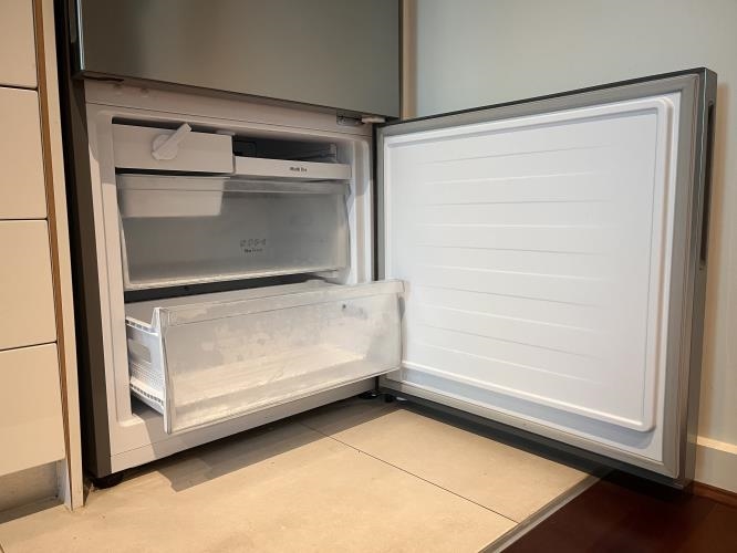 Second-hand Hisense 453L Bottom Mount Fridge - Photo 3)