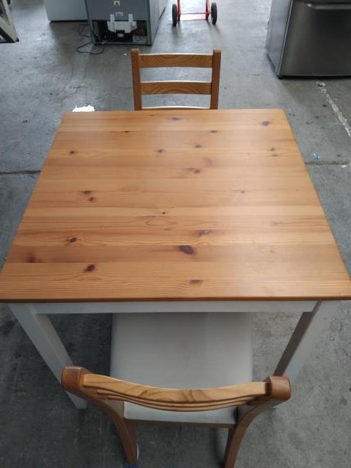 Second-hand IKEA Dining Table with 2 Chairs - Photo 3)