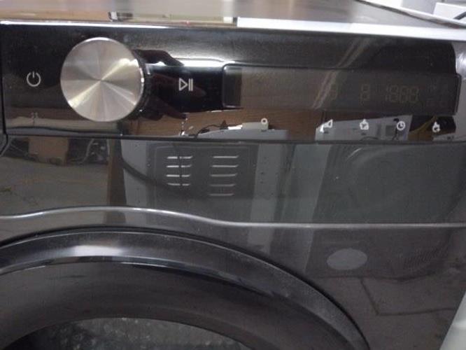 Second-hand Samsung 8kg Dryer - Photo 3)