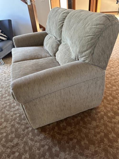 Second-hand Two Seater Sofa - Photo 3)
