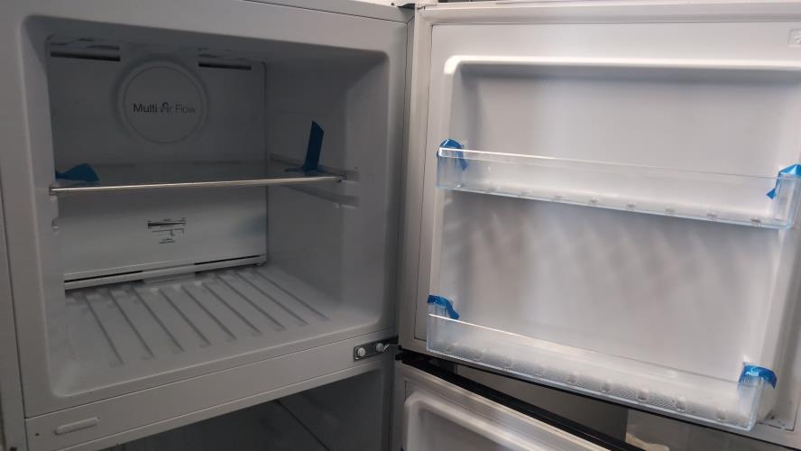 Second-hand Chiq 202L Top Mount Fridge - Photo 3)