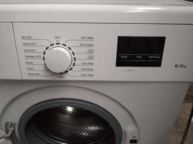 Second-hand Akai 6kg Front Load Washing Machine - Photo 3)
