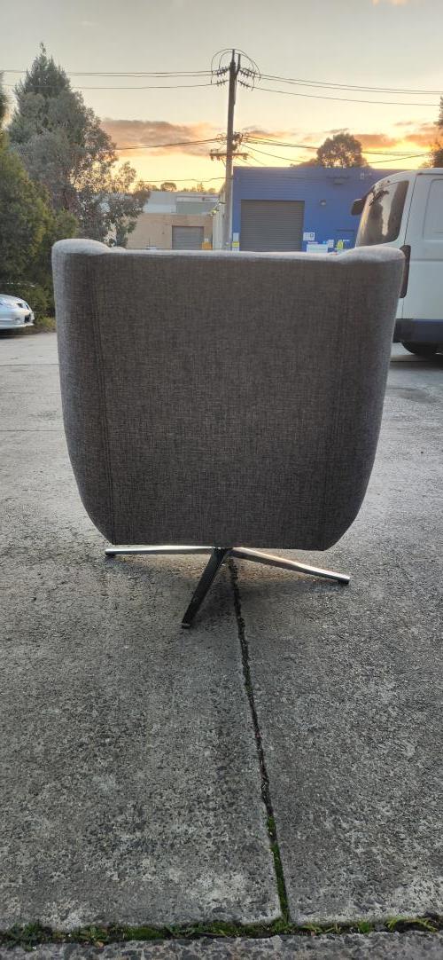 Second-hand Chair - Photo 3)
