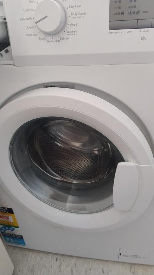 Second-hand Euromaid 7kg Front Load Washing Machine - Photo 3)