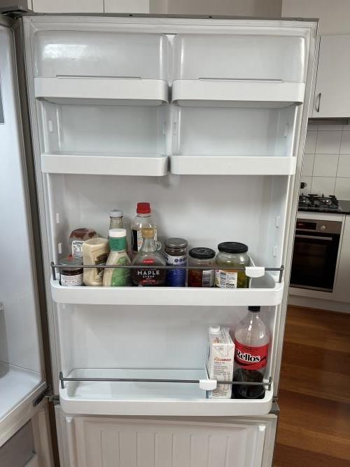 Second-hand Fisher & Paykel 442L Bottom Mount Fridge - Photo 3)
