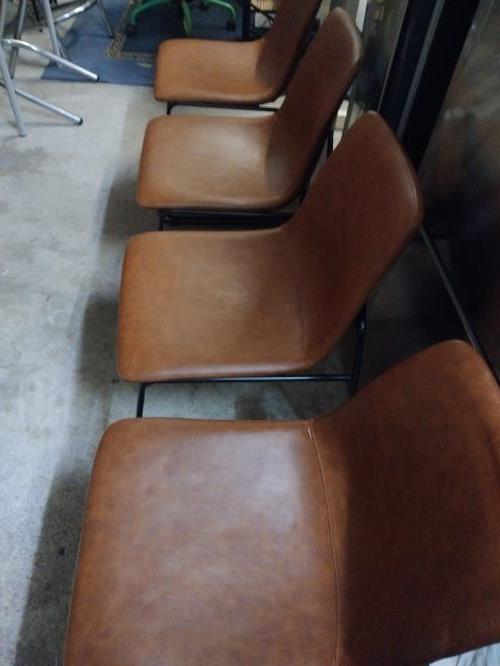 Second-hand Set of 4 Chairs - Photo 3)