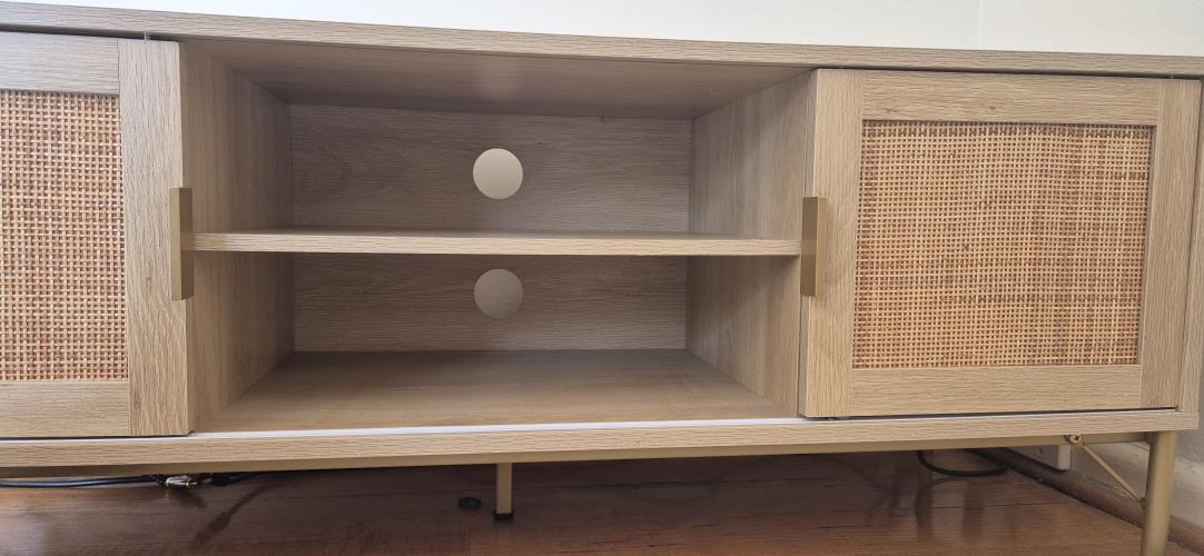 Second-hand Entertainment Unit - Photo 3)