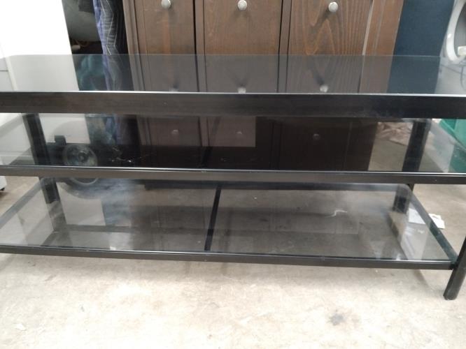 Second-hand IKEA TV Bench - Photo 3)