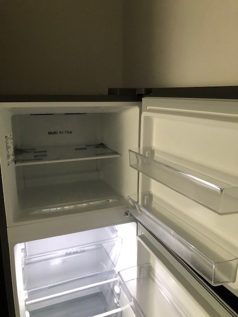 Second-hand LG 243L Top Mount Fridge - Photo 3)