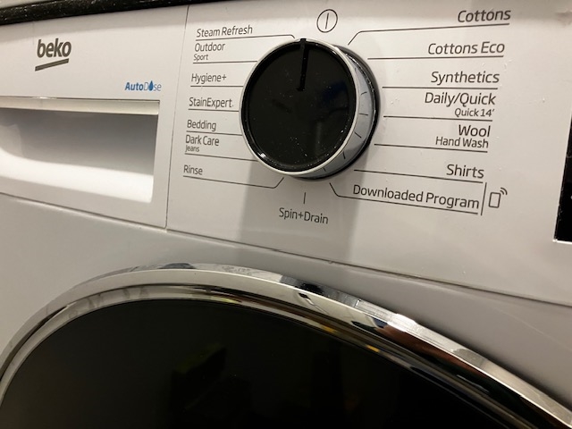 Second-hand Beko 9kg Front Load Washing Machine - Photo 3)