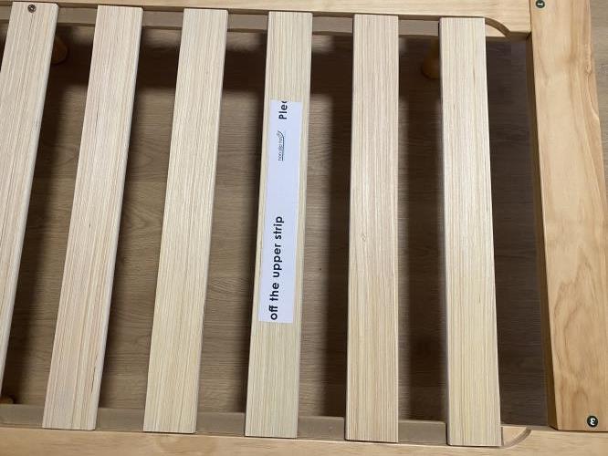 Second-hand Double Bed Frame - Photo 3)
