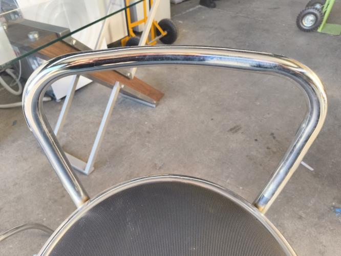 Second-hand Set of 6 Bar Stools - Photo 3)