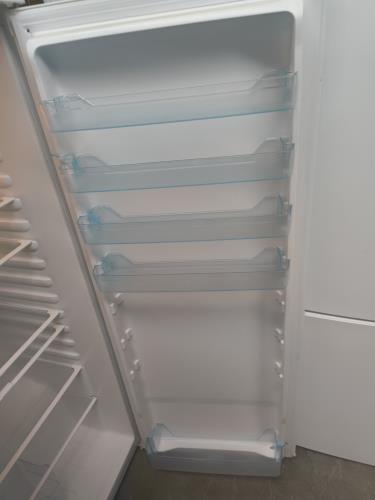 Second-hand Lemair 239L Fridge (no freezer) - Photo 3)
