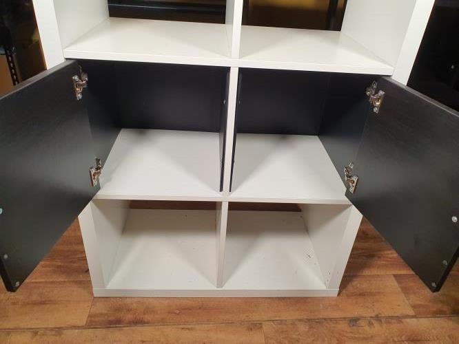 Second-hand IKEA KALLAX Shelf Unit - Photo 3)