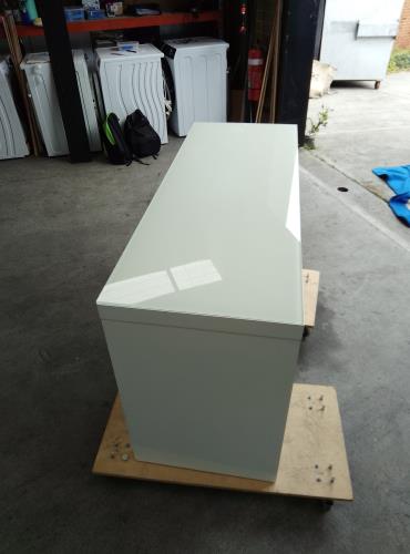 Second-hand Stunning Side Table - Photo 3)