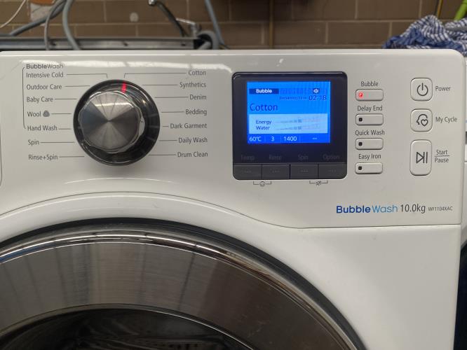 Second-hand Samsung 10kg Front Load Washing Machine - Photo 3)