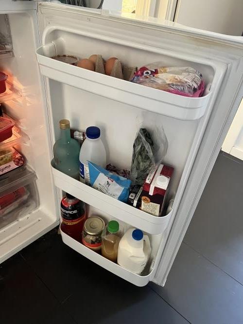 Second-hand Simpson 235L Top Mount Fridge - Photo 3)