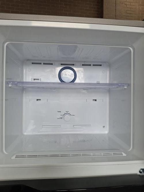 Second-hand Samsung 400L Top Mount Fridge - Photo 3)