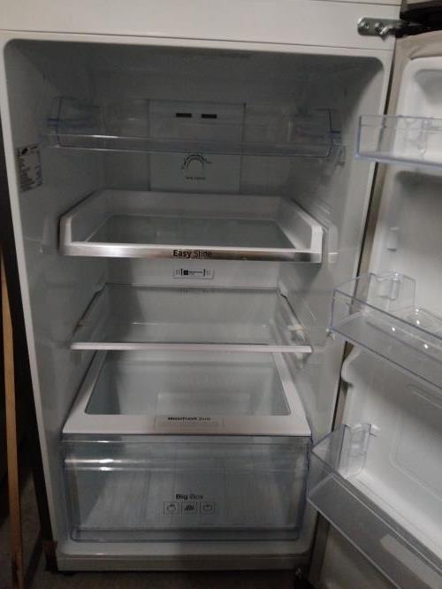 Second-hand Samsung 320L Top Mount Fridge - Photo 3)