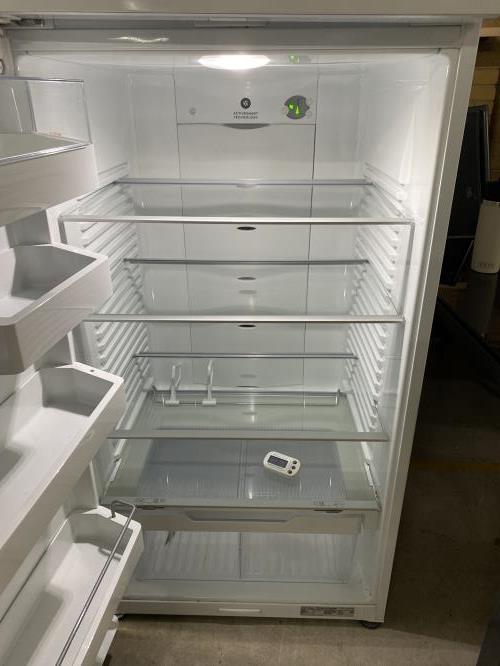 Second-hand Fisher & Paykel 447L Top Mount Fridge - Photo 3)