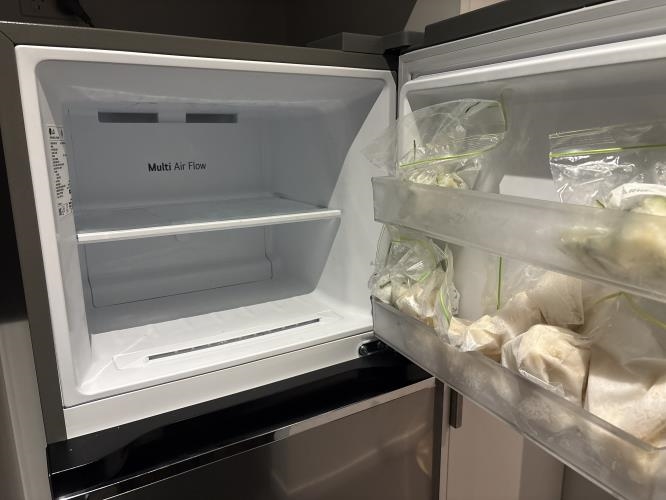 Second-hand LG 243L Top Mount Fridge - Photo 3)