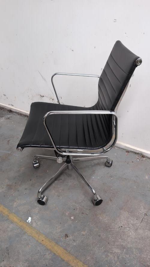 Second-hand Office Swivel Chair - Photo 3)