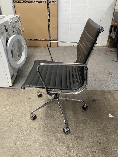 Second-hand Office Swivel Chair - Photo 3)