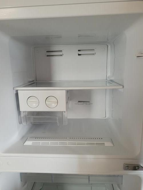 Second-hand Hisense 230L Top Mount Fridge - Photo 3)