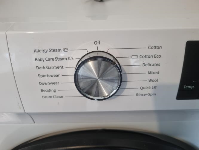 Second-hand Hisense 7.5kg Front Load Washing Machine - Photo 3)
