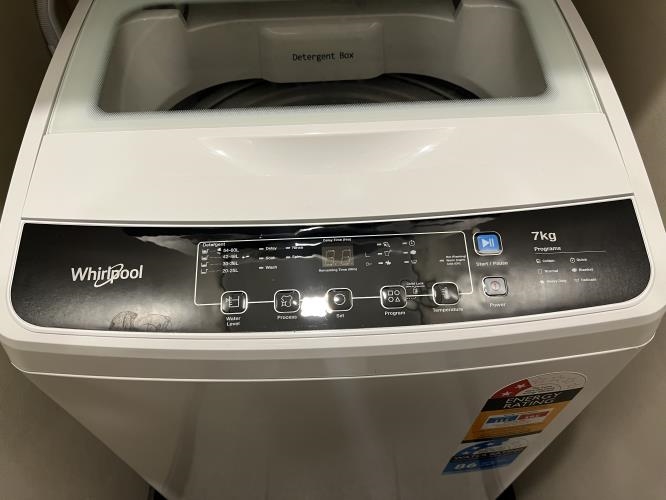 Second-hand Whirlpool 7kg Top Load Washing Machine - Photo 3)