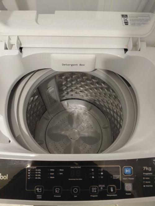 Second-hand Whirlpool 7kg Top Load Washing Machine - Photo 3)
