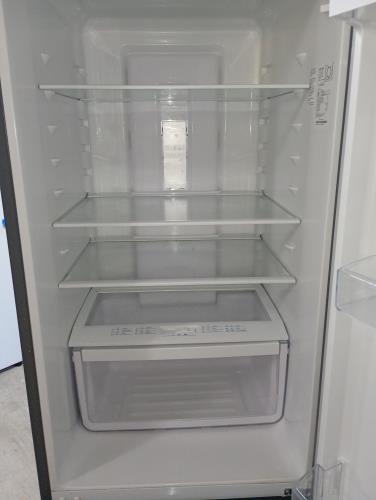 Second-hand Westinghouse 370L Bottom Mount Fridge - Photo 3)