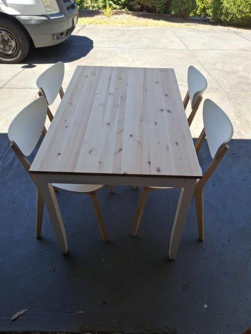 Second-hand Dining Table with 4 Chairs - Photo 3)