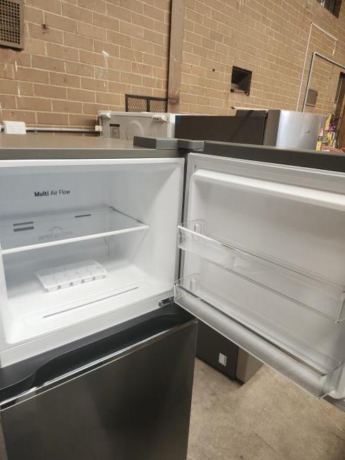 Second-hand LG 243L Top Mount Fridge - Photo 3)