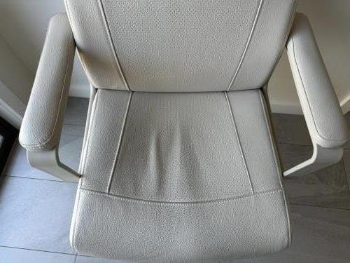 Second-hand IKEA Office Swivel Chair - Photo 3)