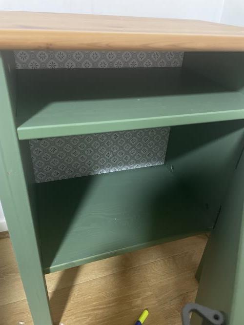 Second-hand Pair of Bedside Tables - Photo 3)