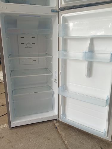 Second-hand Hisense 272L Top Mount Fridge - Photo 3)