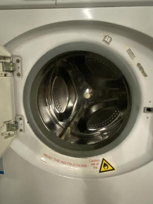 Second-hand Ariston 7.5kg / 4.5kg Washer-Dryer Combo - Photo 3)