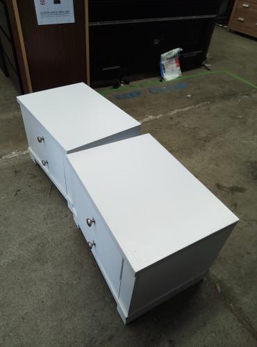 Second-hand Set of 2 Bedside Tables - Photo 3)