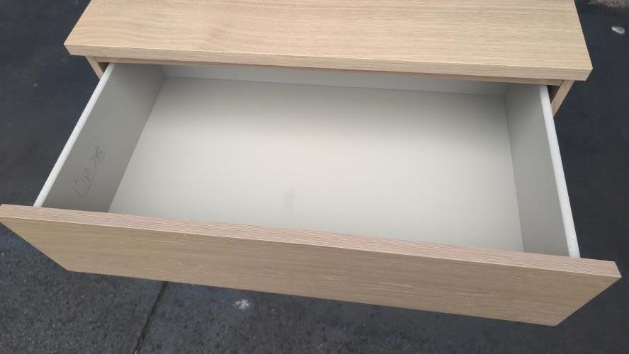 Second-hand IKEA Chest of 4 Drawers - Photo 3)