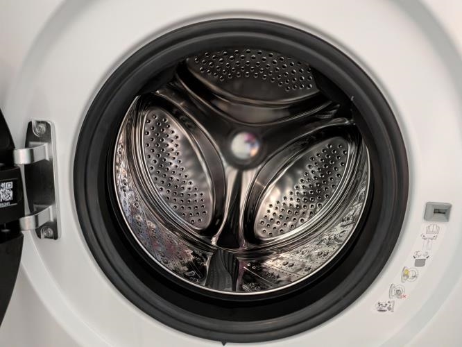 Second-hand Hisense 7.5kg Front Load Washing Machine - Photo 3)