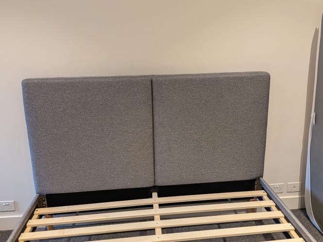 Second-hand Queen Bed Frame - Photo 3)