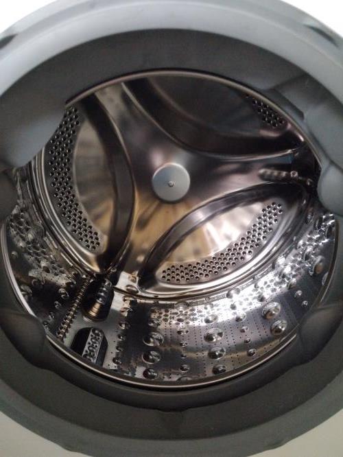Second-hand LG 9kg Front Load Washing Machine - Photo 3)