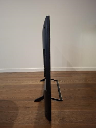 Second-hand Panasonic 65\" Smart TV - Photo 3)