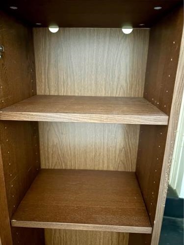 Second-hand IKEA Bookcase with Door - Photo 3)