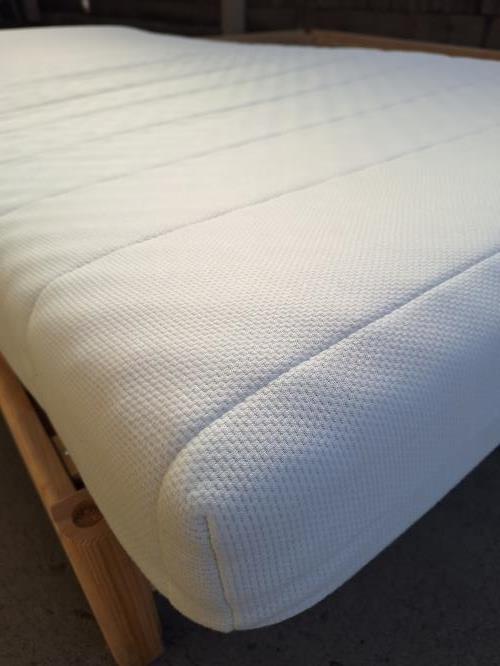 Second-hand Single Mattress - Photo 3)