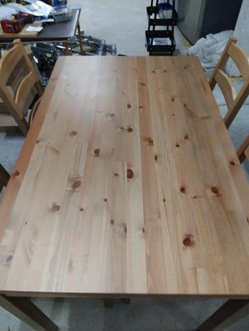 Second-hand IKEA Dining Table with 4 Chairs - Photo 3)